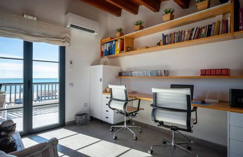 AT153 First line of the beach - Foto 26