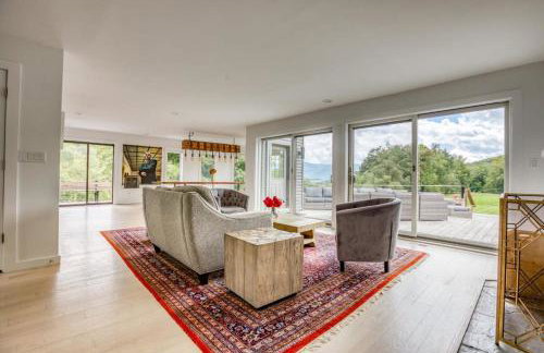 Berkshire Vacation Rentals: The Brookman: Renovated 6000 SF Estate On 40 Acres - Foto 11