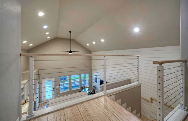 Sleeps 28 2 Homes w/ Boat Dock & Waterfront Pool Laguna Village Haven - Foto 23