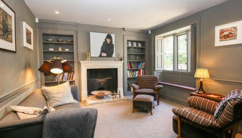 The Old Post Office - Photo 4