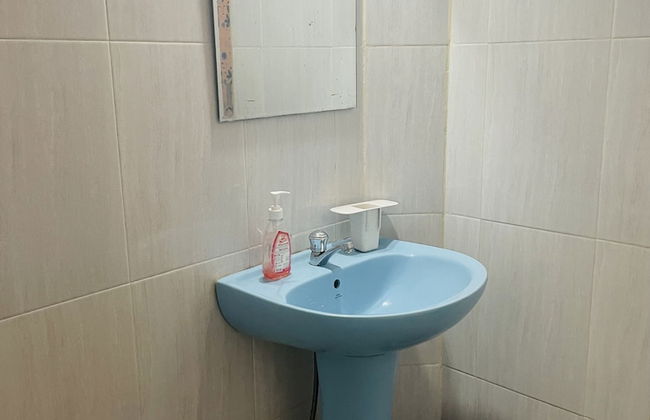 Thaaru Guest - Photo 25