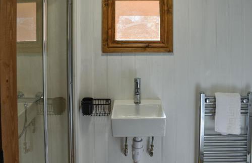 Keldholme Shepherds Hut - Uk37158 - Photo 8