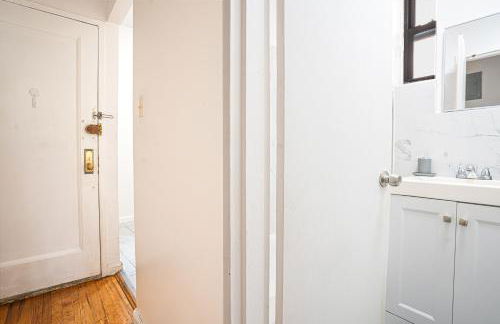 Chic 2BD Upper East Side Retreat - Foto 8