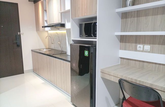 Elegant And Comfortable Studio Patraland Amarta Apartment - Photo 16