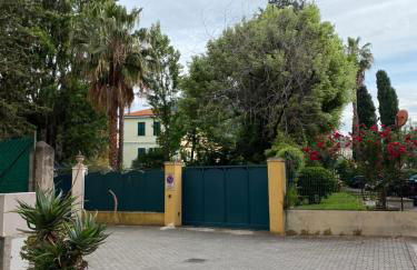 Villa Angelina Holiday Homes I Casa Limone I A pochi chilometri da Sanremo e il suo Festival I Giardino I Parcheggio privato - Photo 28