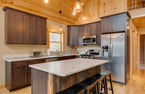 Spacious Cabin 10 Mi to Sunday River Skiing! - Foto 15