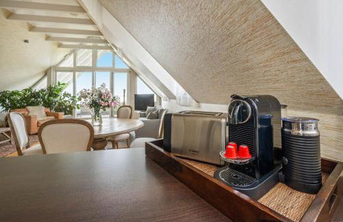 Wellness-Oase mit Wasserblick, Pool, Sauna & Fitnessbereich - Foto 13