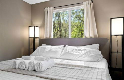 SpiderMan in SNP~FamilyGetaway~Arcade~HotTub~ESVE - Foto 26