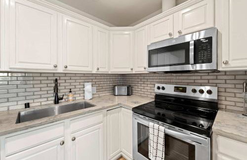 Historic Apartment with Roof Deck in the Heart of North Park - Foto 11