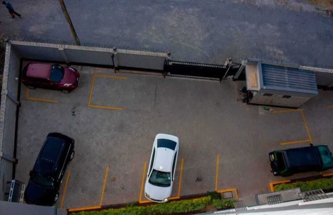 Lux Suites Cavendish Transit Apartments - Photo 17