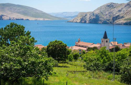 Villa Viverum with heated salt water pool - Photo 11
