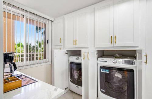 Hutchinson Island Beach Condo - Photo 23