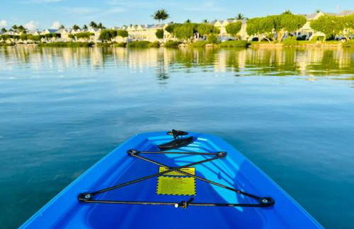 Beach House Getaway - 2 & 2-5 Villa - OS Slip-Ramp-Pkg - Photo 25