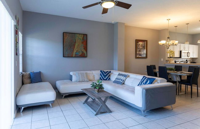 3BR Townhome Steps From Theme Parks Sleeps 6 - Foto 17