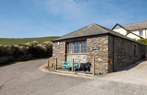 Cosy cottage on the edge of Portwrinkle beach - Photo 6