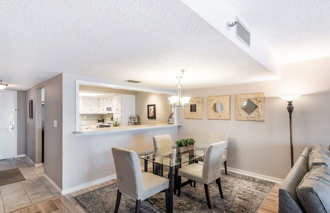 Reflections Gulf Front With Ocean Views 2 Bedroom Condo by RedAwning - Foto 28