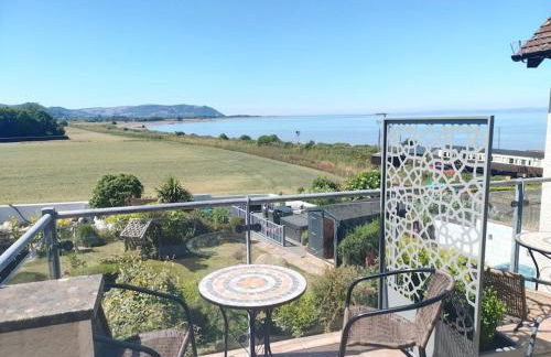 Blue Anchor House - Seaview, Hot Tub Apartments - Photo 60
