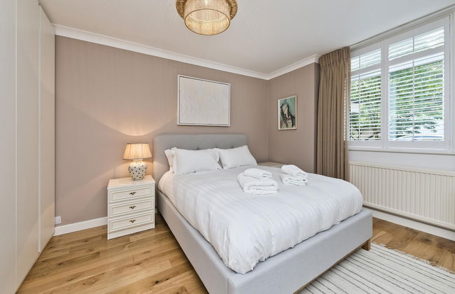 Botanical Bliss Near Kew Gardens by Underthedoormat - Foto 8