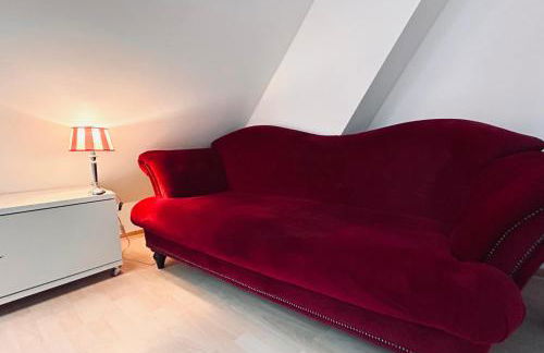 Sunlit Maisonette by the Alster - Photo 13