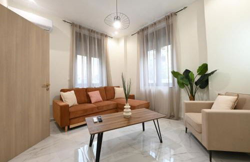 Modh Patras City Centre - Modern Design Oasis - Photo 4