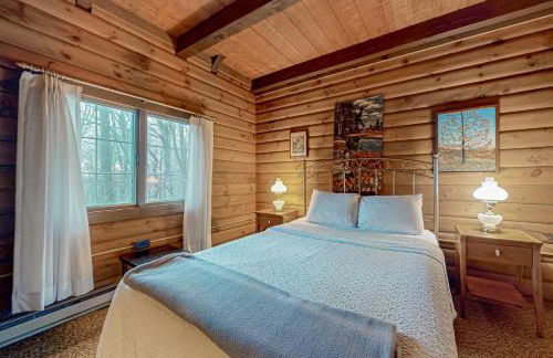 Log Ski Lodge - Photo 16