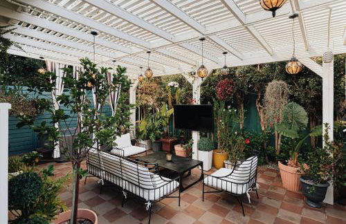 Luxe Victorian Retreat • Walk to Downtown - Foto 2