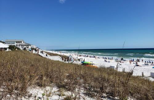1215 A Slice of Heaven - Destin! Pool View! - Foto 23