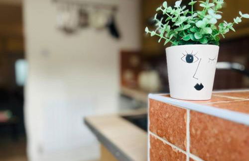 Charming Brecon Beacons Cottage with Parking - Foto 16