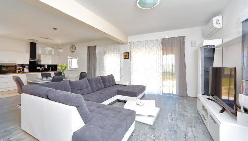 Panorama Hills - Photo 4