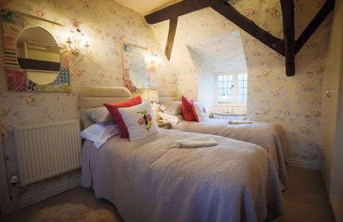 5 bedroom Manor with idyllic countryside views - Foto 17