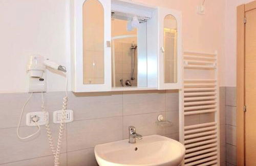 [Modern Design] Luminoso appartamento montano - Foto 15