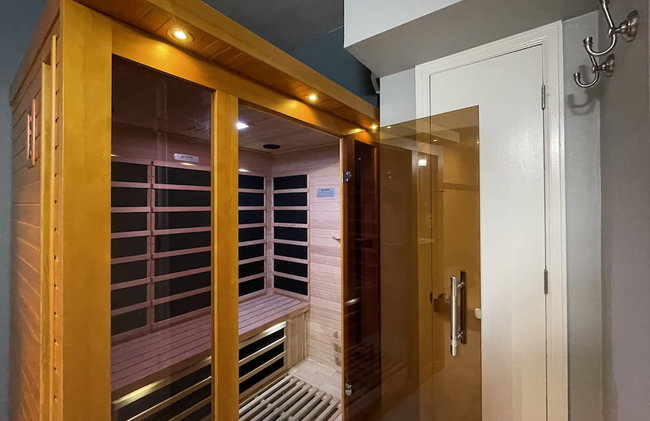 Couples Retreat With Hot Tub, Sauna and Steam Room - Foto 37