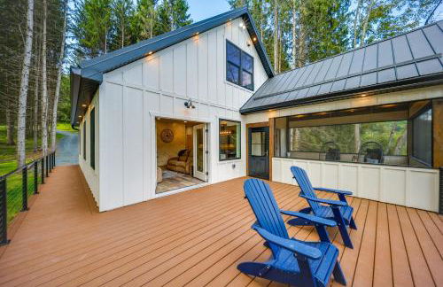 Waterfront Home with Kayaks, Trails and Petting Zoo! - Photo 21