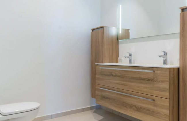 Luxurious Yacht View Apt w Balcony at Famous Handelskade - Foto 14