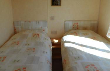 Luxury Mobile Home near Perranporth situated on a quiet farm - Photo 8