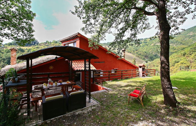 Spacious Villa With Pool in Fabriano Italy - Foto 67