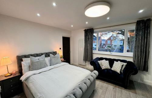 Lux 7 Bedroom residence - Photo 27