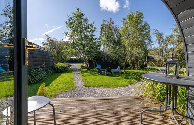 The Little Hide - Adult Only Camping Pods - Photo 38