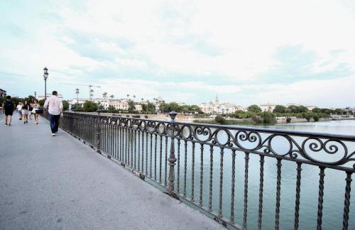 Apartamento Sevilla- Los Remedios - Photo 2