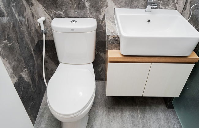 Minimalist and Cozy Studio Apartment at Tuscany Residences - Photo 14