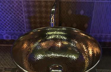 PRIVATE ROOM & SPA avec Jacuzzi privatif - Foto 26