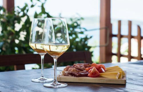 Apartments Mali Dvor Novigrad - Photo 12