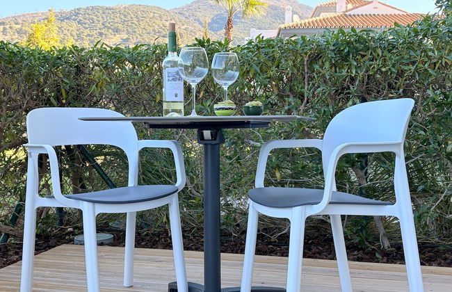 Apartment - Sleeps 4 - Parking - Garden - Pool - Foto 20