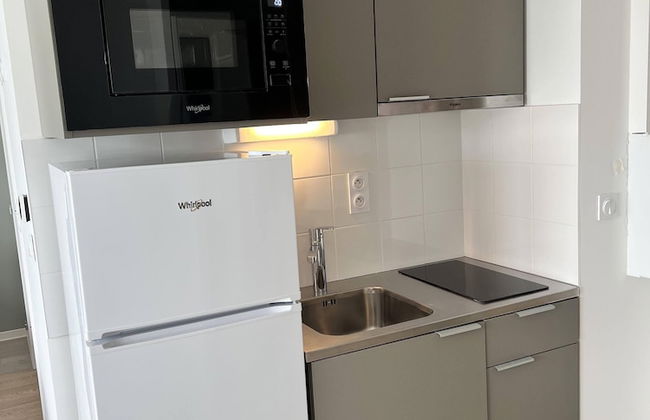 HOTEL LES PORTES DE PARIS - Foto 17