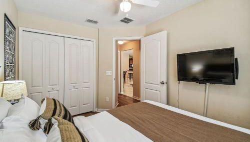 Cozy family Home 5b3b Private Pool 11Mil Disney - Foto 3