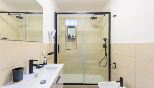 Poerio Rooftop Luxury apartament - Foto 5, Shower