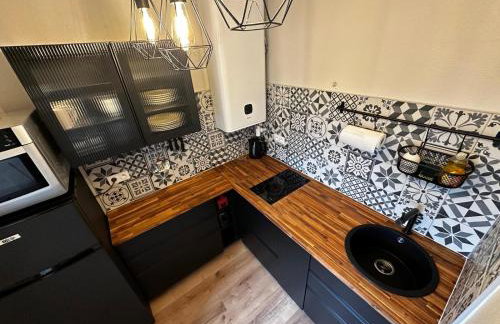 LE MONET studio proche Bordeaux avec balcon wifi & place de parking privé prox tram et Aéroport - Foto 16