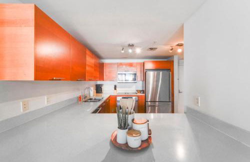 Contemporary Midtown Condo - Pool & Free Parking - Foto 12