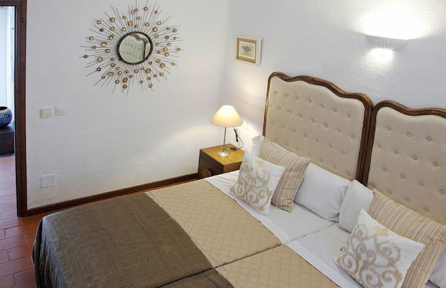 Bini Belin Villa de Lujo WIFI y Piscina - Photo 6