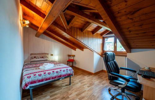 Lhousing - Tricamere con due bagni in centro - Foto 4